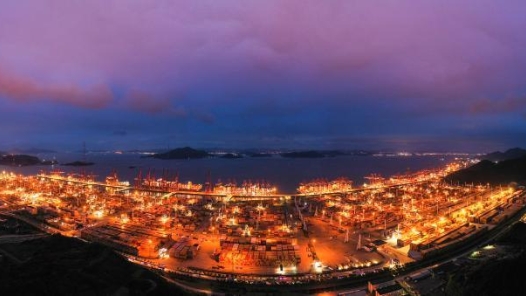 “一带一路”高峰论坛丨从浙江宁波舟山港到雅加达丹戎不碌港