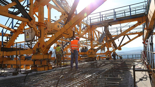 “一带一路”高峰论坛｜通讯：“我们得到了一条挽救生命的高速公路”——中企承建黑山公路项目为当地人提供安全出行选择