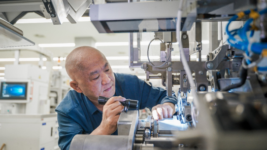 2023·劳动创造幸福｜庞志敏：坚持做漂亮活儿的“专家”