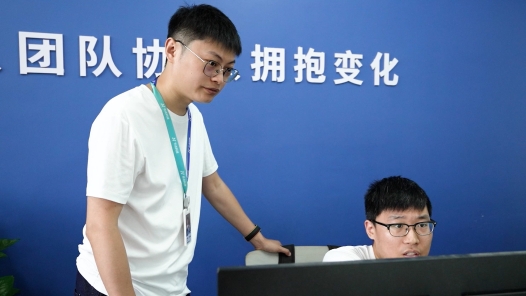 身边榜样丨脚踏实地，拥抱创新