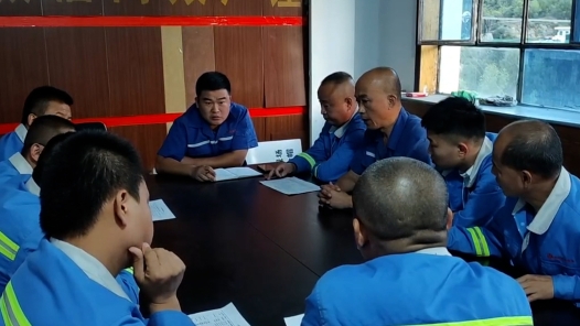 身边榜样丨身边榜样——李红岭