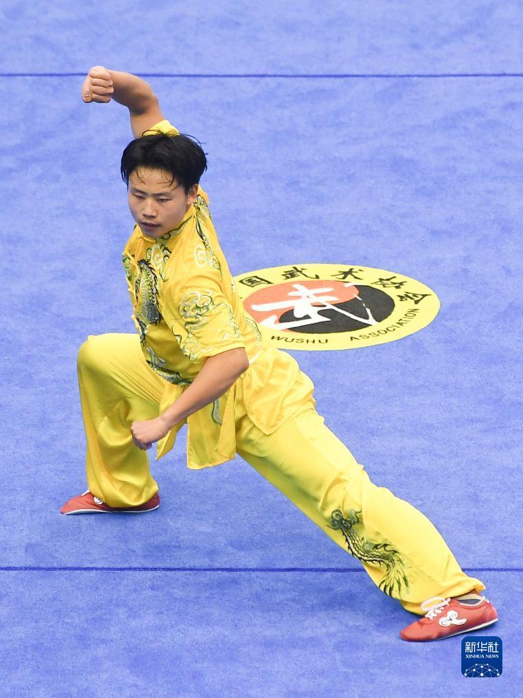 武术套路学青会大学组男子自选长拳赛况