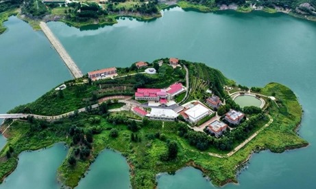 《“天空之镜”·张河湾水库》