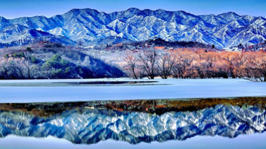 《冰雪平泉湖》