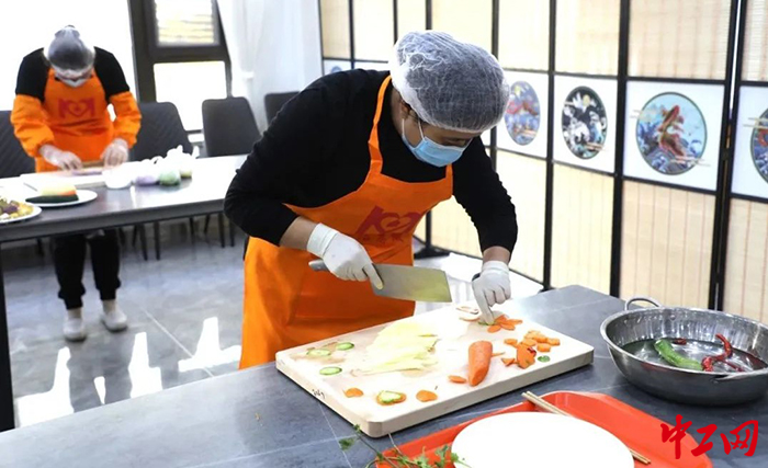 日前，济南市长清区首届职工家政技能大赛举办。图为比赛现场之一。长清区总工会供图