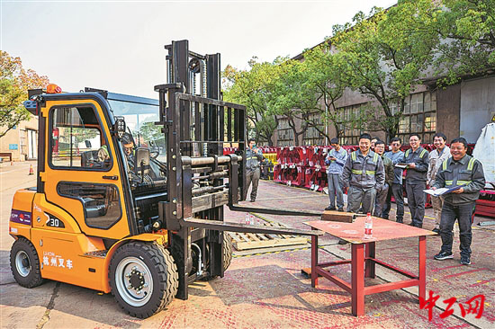 2317480_tpzz_1701670955349_b副本