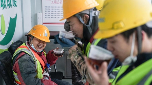 天津工会开展2024年“双节”送温暖活动