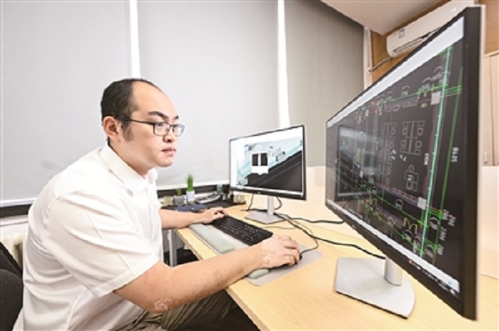 乔元辉使用建筑信息模型和三维实景扫描技术在电脑上形成可视化数据