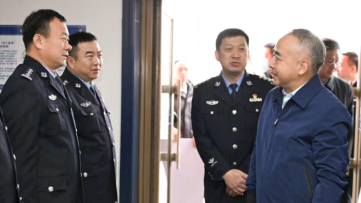 吉林省总工会赴辽源开展送温暖走访慰问活动