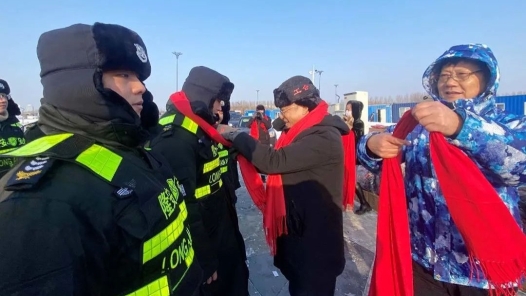 哈尔滨服务“南方小土豆”的人也被温暖了！