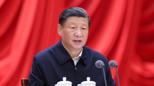 中共中央政治局召开会议 讨论政府工作报告 中共中央总书记习近平主持会议