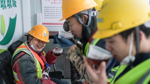 赣州工会启动2024年送温暖活动