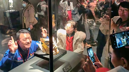 回眸过去、立足现在、展望未来，一脉承千年——大国工匠打卡成都侧记