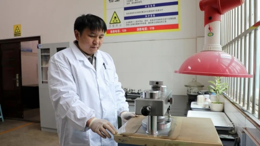 满腔热情从“锌”出发 匠心筑梦守初心