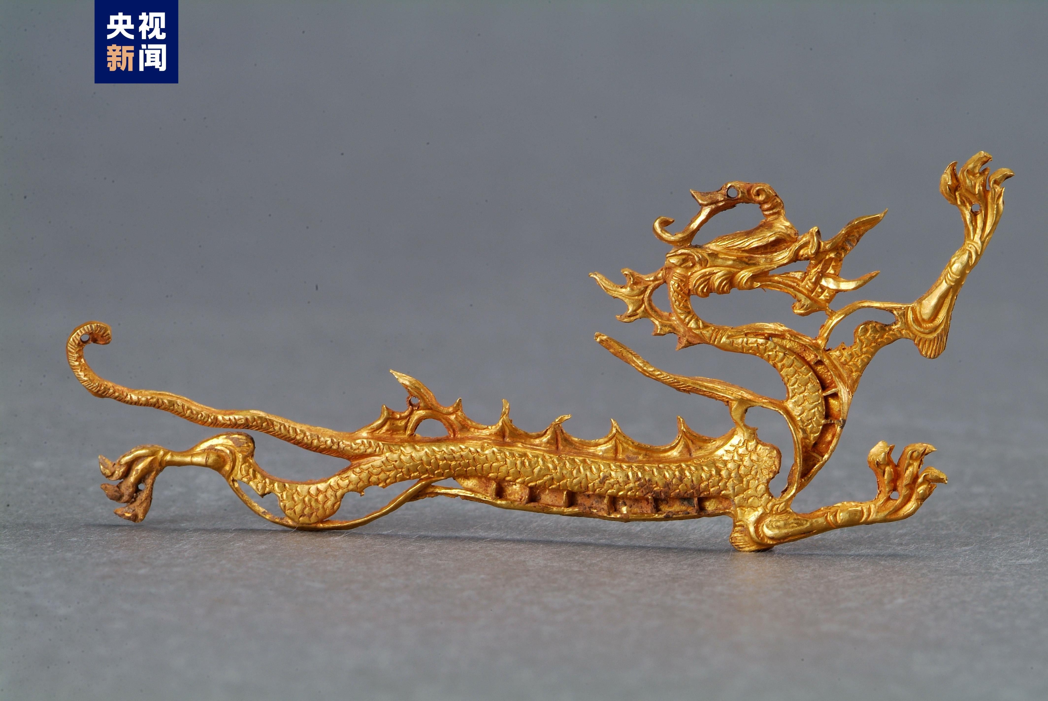 龙纹盘辽宁省文物考古研究院藏2003年辽宁省朝阳市牛河梁遗址出土新