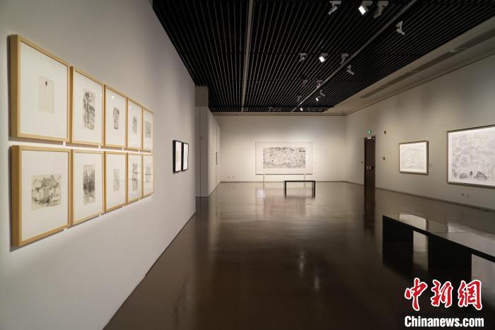 林风眠、吴冠中艺术大展在沪开幕 邂逅大师笔下的“中国式风景” - 文娱 - 中工网