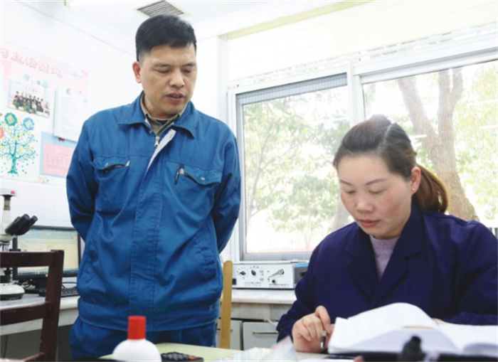 5L))XFJEIPAWIOM1XPW%`(X