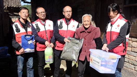 西藏康马县总工会开展“五送”活动