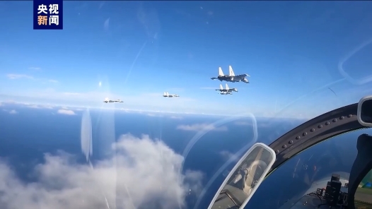 新春走基层丨青春梦想在航母甲板上绽放