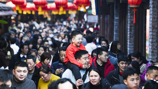 锦绣中国年丨千年古镇人气十足