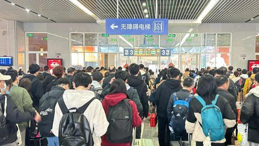 新春走基层｜福建宁德迎返程客流高峰：守护安全出行 提供暖心服务