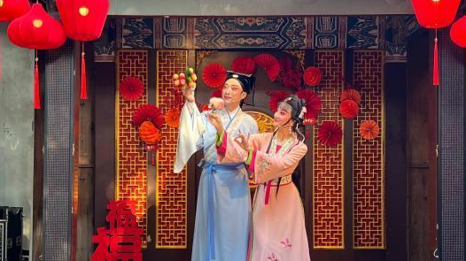 新春走基层｜闽剧“村晚”欢欢喜喜过大年