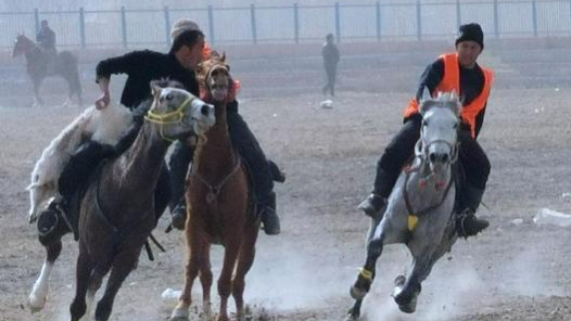 新春走基层｜新疆策勒县趣味活动迎新春 多彩民俗年味浓