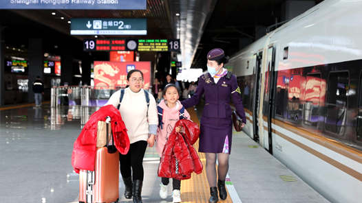 新春走基层｜上海：多措并举应对客流高峰