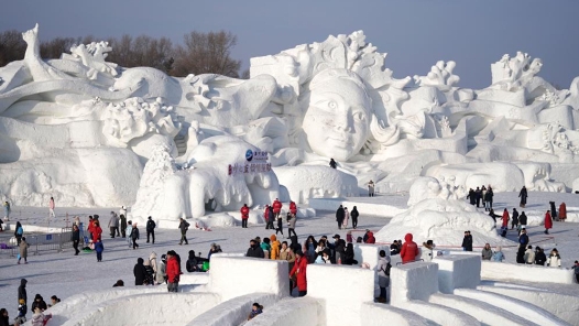 锦绣中国年·新春走基层｜护航“尔滨”冰雪季