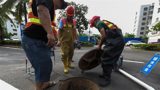 全国人大代表王润梅：为老百姓的“脚下安全”鼓与呼