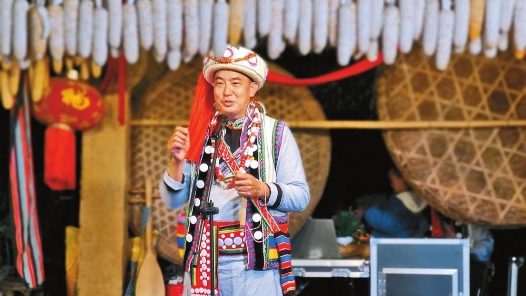 全国人大代表郁伍林——民族文化让乡村旅游发展有了“魂”