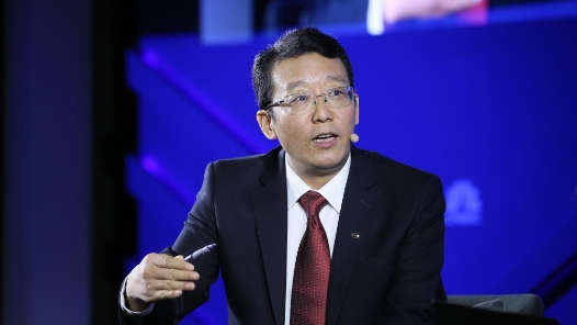 全国人大代表冯兴亚：为汽车强国建设贡献智慧和力量