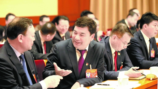 库尔班·尼亚孜代表：用数字技术更好推广国家通用语言文字