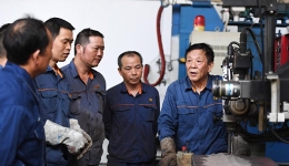 浙江工会：劳模工匠“组团”为企业排忧解难