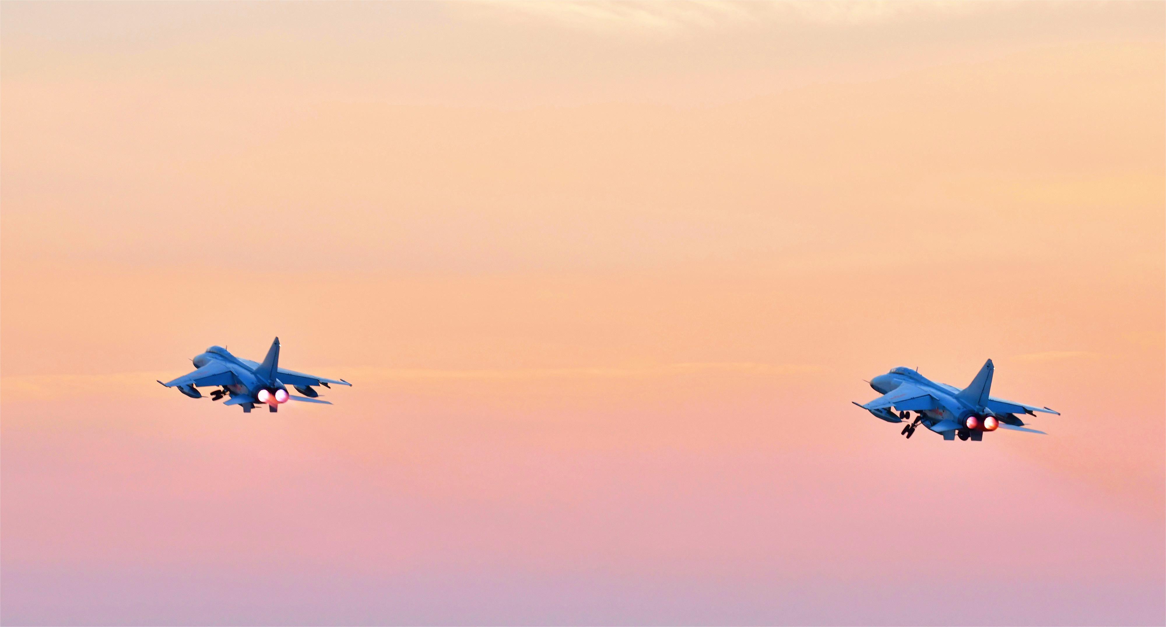 高清大图来啦 - 军事 - 中工网