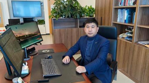 陆安慧：以家国情怀书写“履职作业”