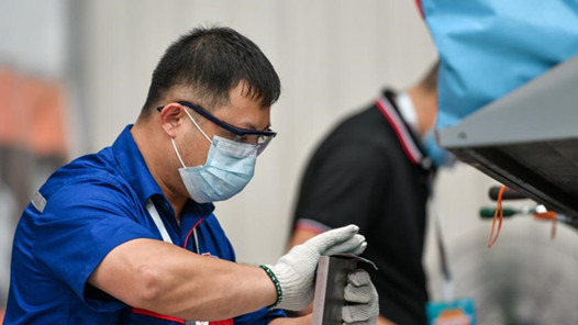 深圳启动五一劳动奖获奖者推选 着重选树表彰科研一线劳动者