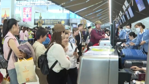 中泰互免签证协定正式生效 泰国游客赴中国旅游参观热情高涨