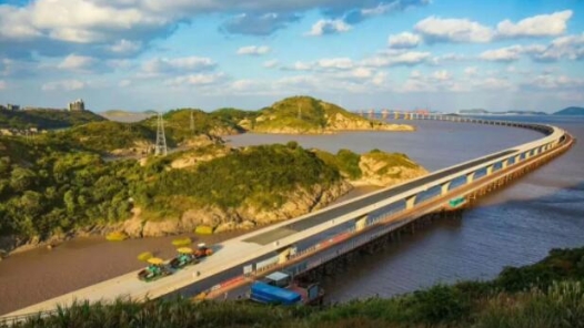 不负家长期盼 跑出职业教育“加速度”