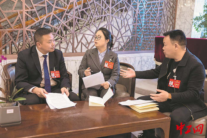 2424033_tpzz_1709564260188_b 2424033_tpzz_1709564260188_b