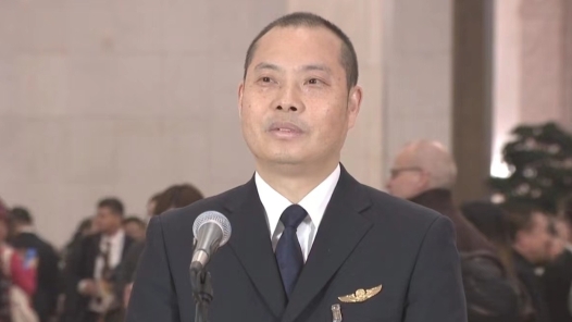 代表通道丨刘传健：把旅客安全送达目的地是我的责任