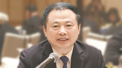 推动新能源产业健康成长