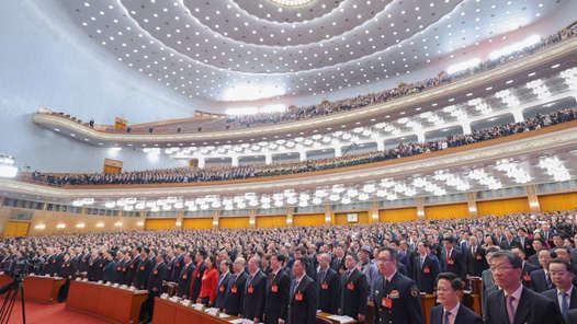 述评：中国经济破浪前行的力量和底气