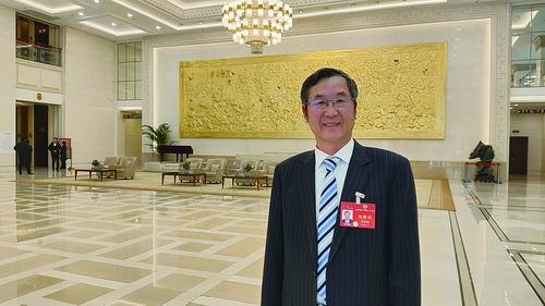 全国政协委员、中国科学院院士袁亚湘：切实减轻青年科技人员负担