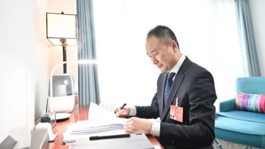 全国人大代表谢文辉：提升“四个水平” 深入推进数字乡村建设