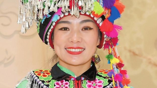 全国人大代表鲁丽华——用特色演艺把年轻人留在家门口