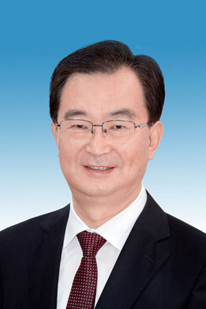 云南省委书记王宁以高质量跨越式发展书写中国式现代化云南新篇章