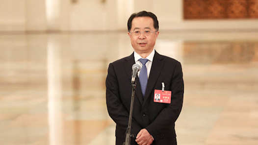 两会现场速递｜如何更好养老？社会救助怎么兜底？