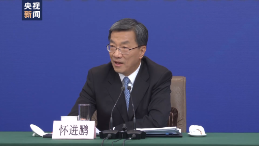 民生主题记者会｜教育部部长谈“人工智能+教育”：必须主动拥抱智能时代