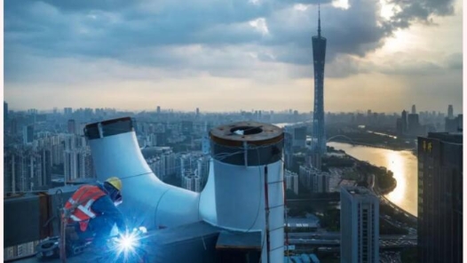 同世界分享中国“节拍”